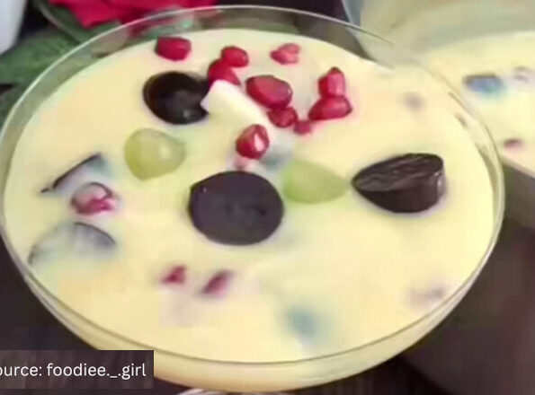 Easy-Healthy-Fruit-Custard