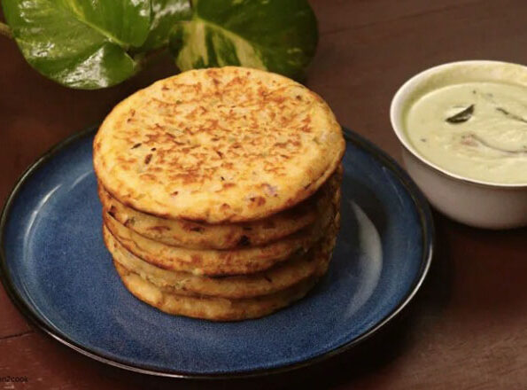 Healthy rice pancakes with Indian