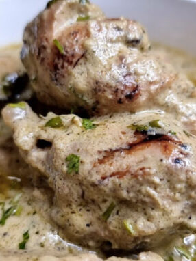 Creamy Afghani Chicken Gravy