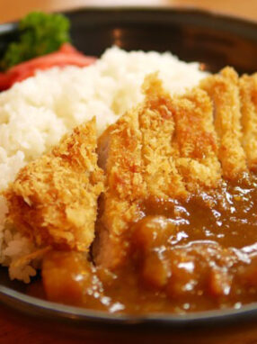 Crispy Japanese Chicken Katsu Curry
