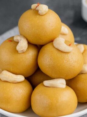 Besan Ka Ladoo for One